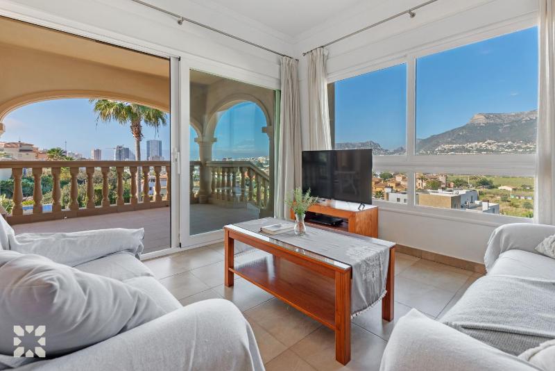 Villa Socrates by Abahana Villas - image 10