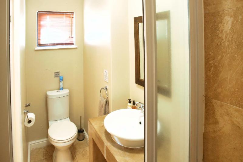 Ellefsen Golf Suite 106 Langebaan 4-sleeper - image 10