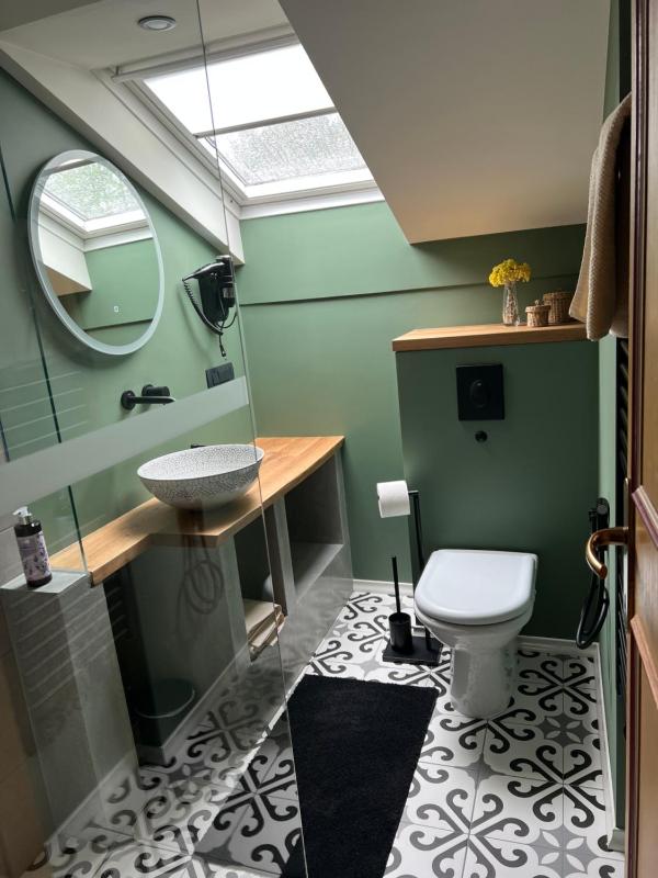 King Suite with Balcony image 1