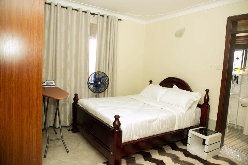 IE Luxury Apartments - image 9