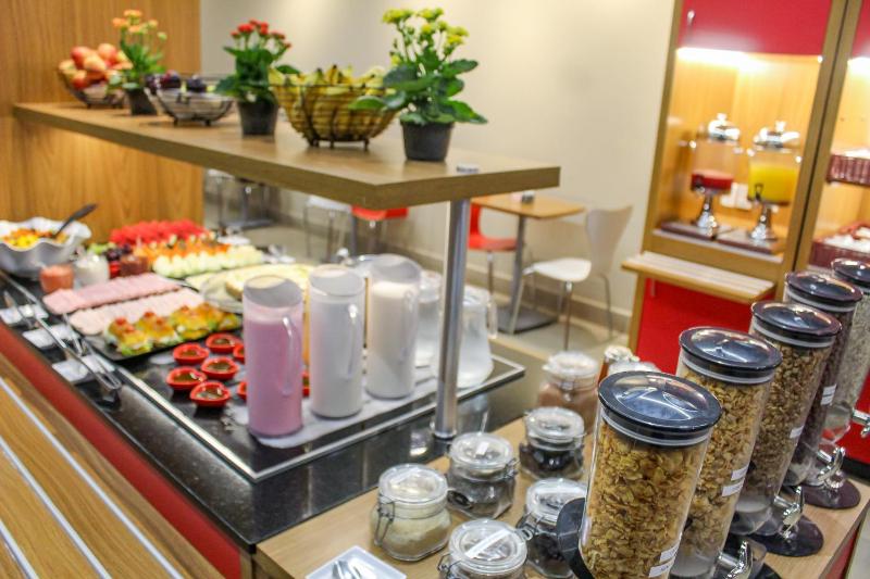 ibis Goiânia - image 16