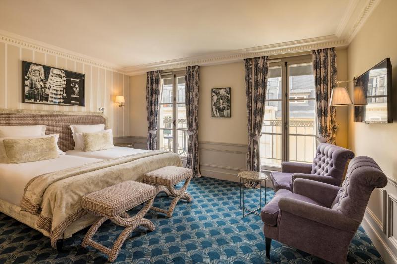 Junior Suite image 2