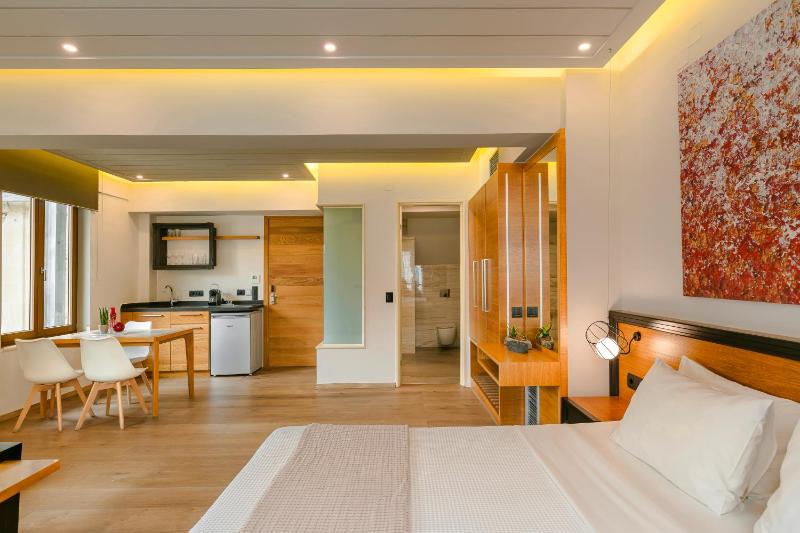 Querini Luxury Suites - image 27