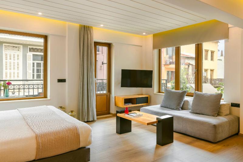 Querini Luxury Suites - image 34
