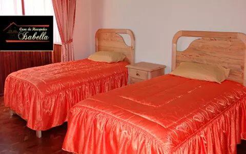 Standard Twin Room with Shared Bathroom image 2
