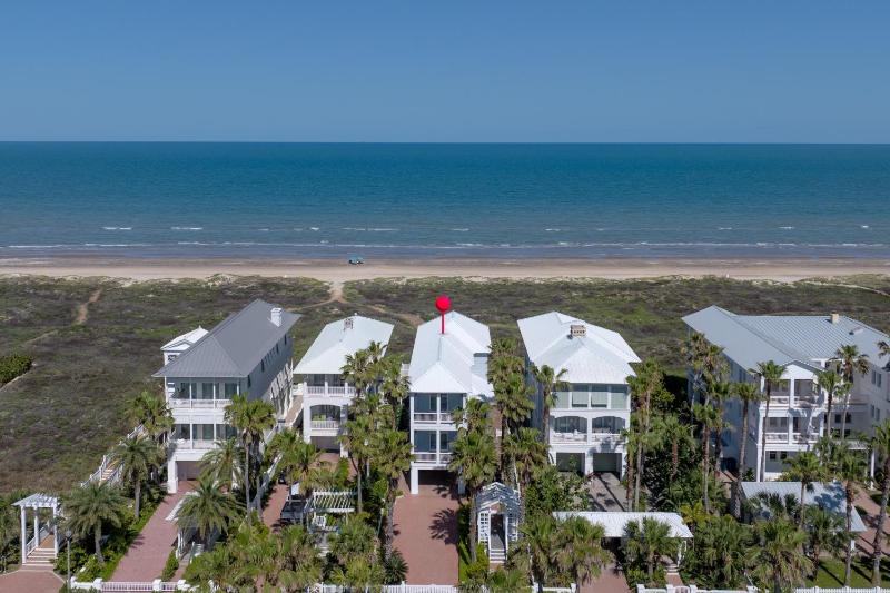 Breakers Home 8346 - image 13
