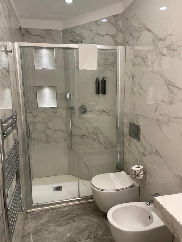 Standard Double Room (1 Adult) image 1