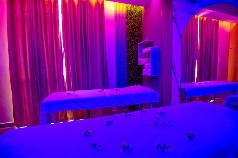 Vegas Chillout Suites - image 6