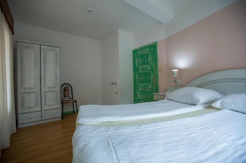 Apartments and Rooms Vitomir - image 45