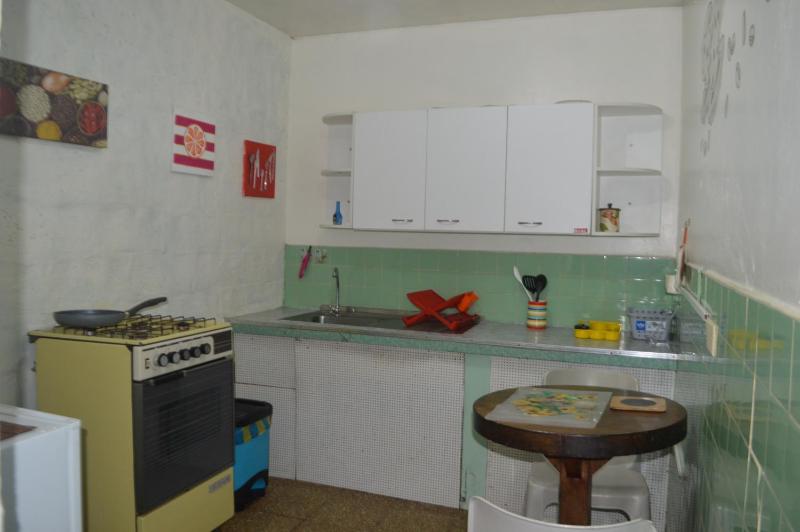Apartamento independiente a 6 minutos de Mall el Jardín - image 7