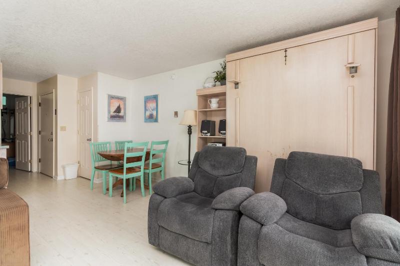 Ocean Terrace Condominiums - image 30