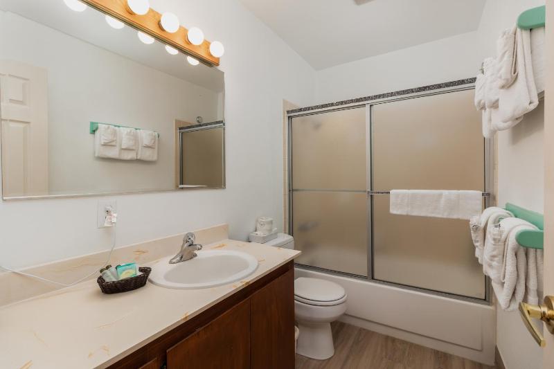 Ocean Terrace Condominiums - image 31