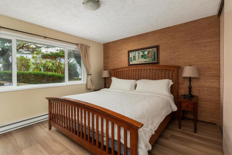 Apartment with Sea View image 4