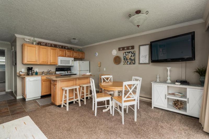 Ocean Terrace Condominiums - image 40