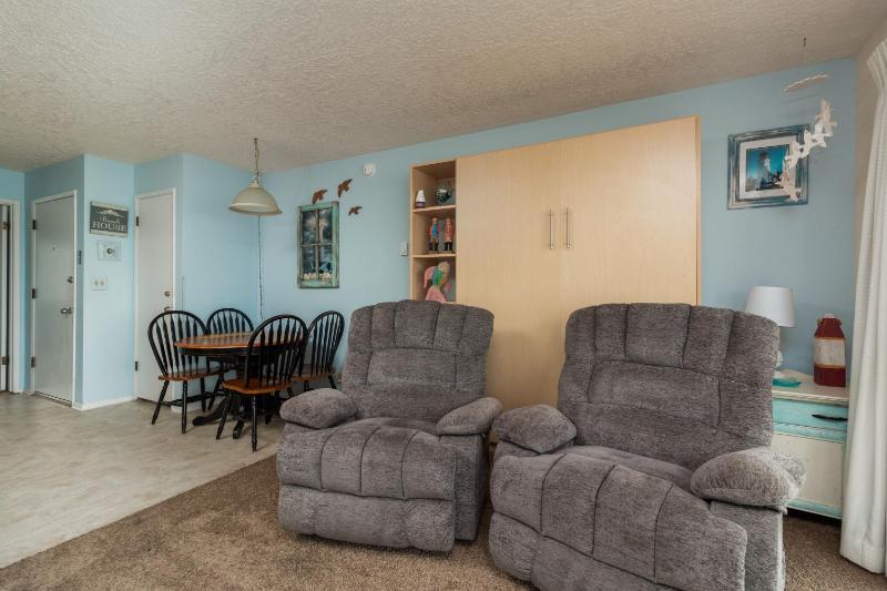 Ocean Terrace Condominiums - image 34