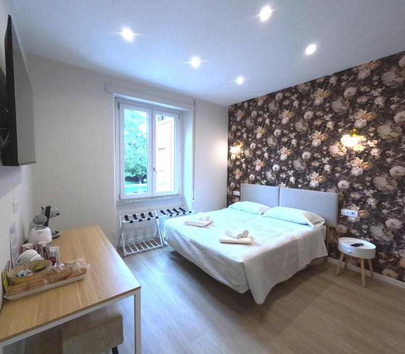 Superior Double or Twin Room image 3