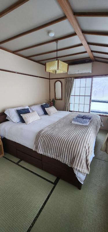 Myoko Ski Lodge in Akakura Village - image 21