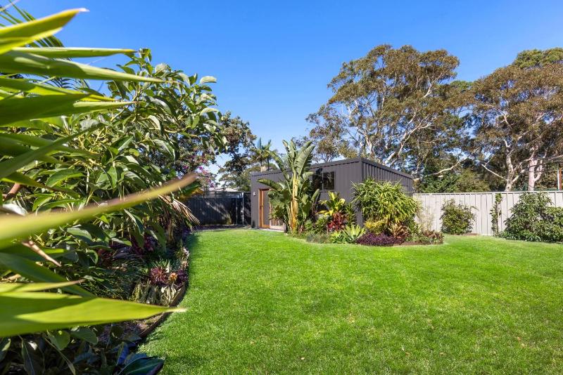 Piccolo Cottage - Firepit - 4 Mins Walk to Beach - image 26