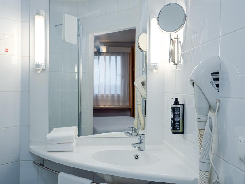 Superior Double Room image 2
