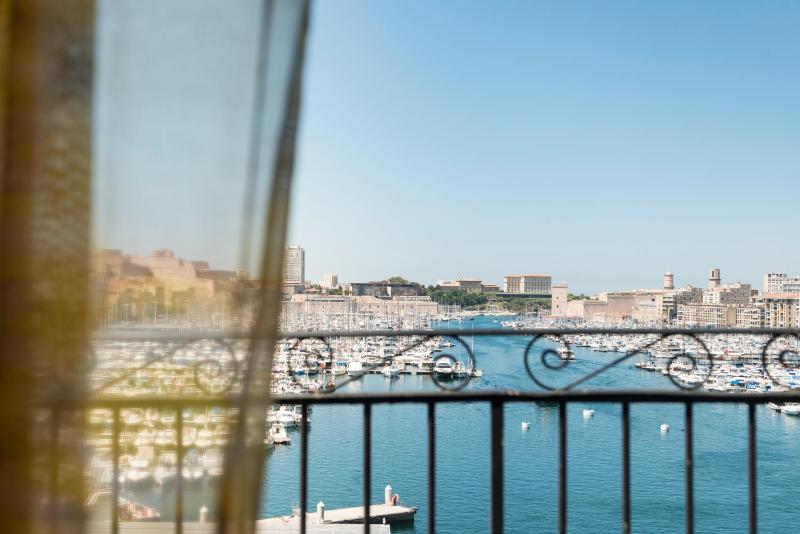 Duplex Suite with Balcony and Old Port View image 3