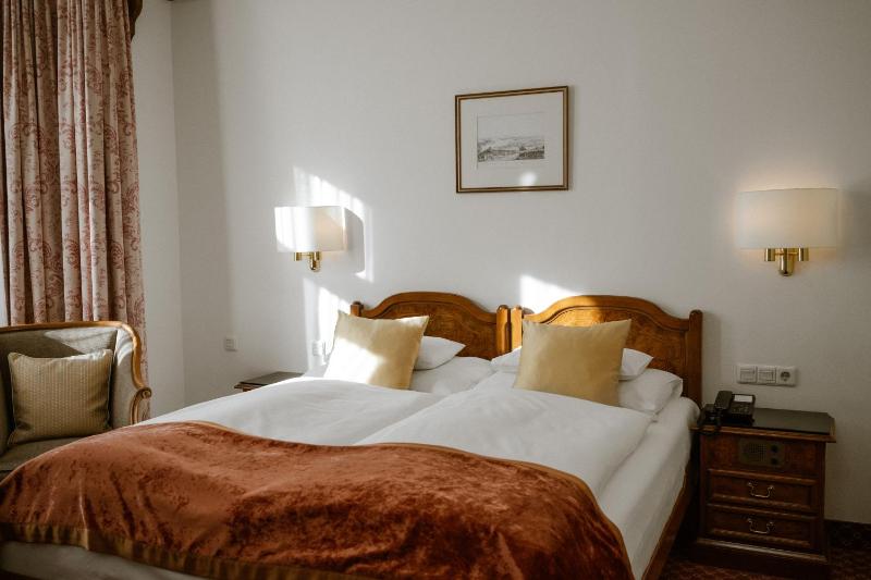 Standard Double Room image 4