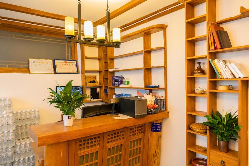 Shile Inn - image 41