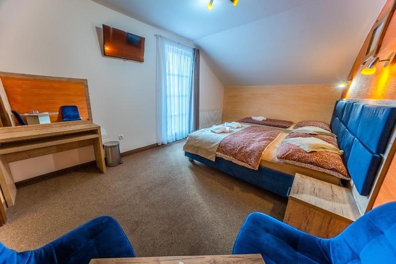 Triple Room image 1
