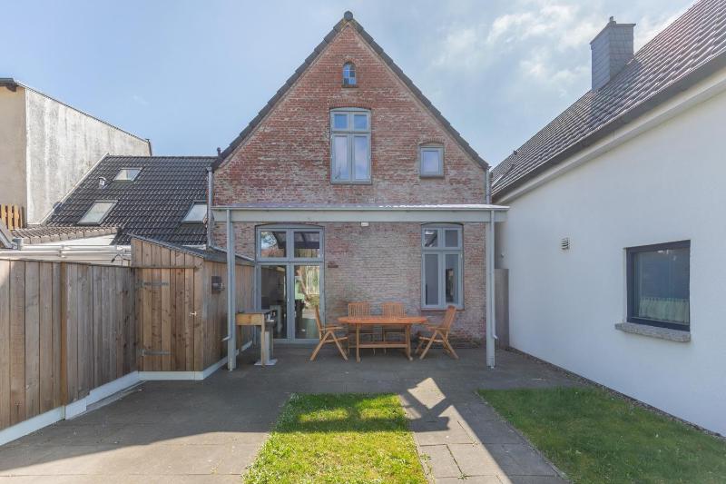 Holiday Home image 1