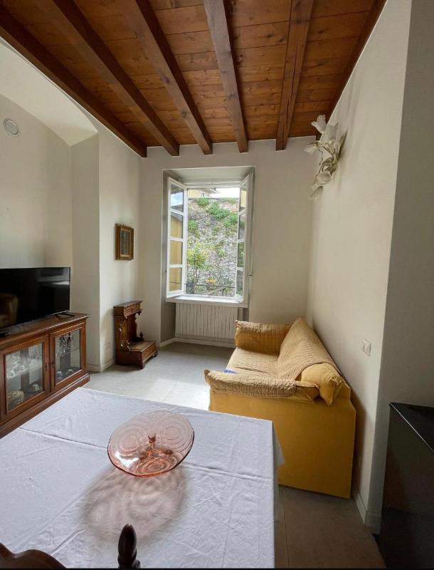 Mario Lupo guest house - image 1