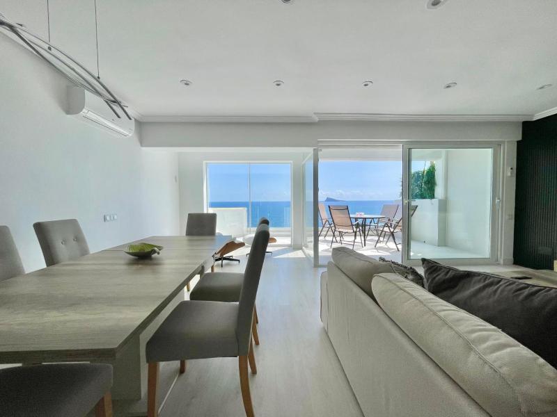 Emalco SeaFront Modern Apartment - image 6