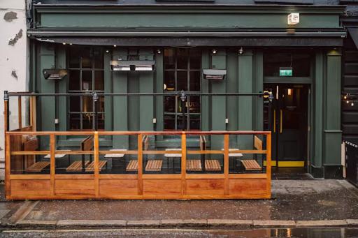 Group Room – Converted Bar & Chinese Takeaway image 2