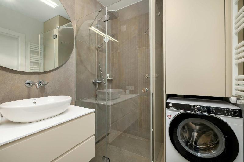 Exceptional Studio for 2 People in Katowice by Noclegi Renters - image 4
