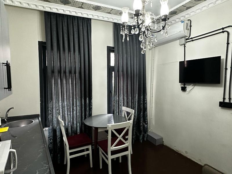 SEVEN ROSES APART HOTEL - image 11