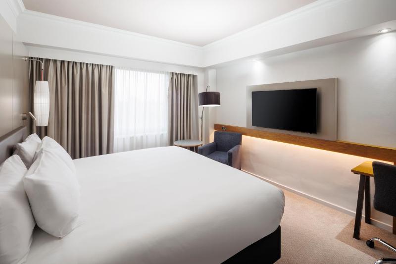 Standard Room image 1