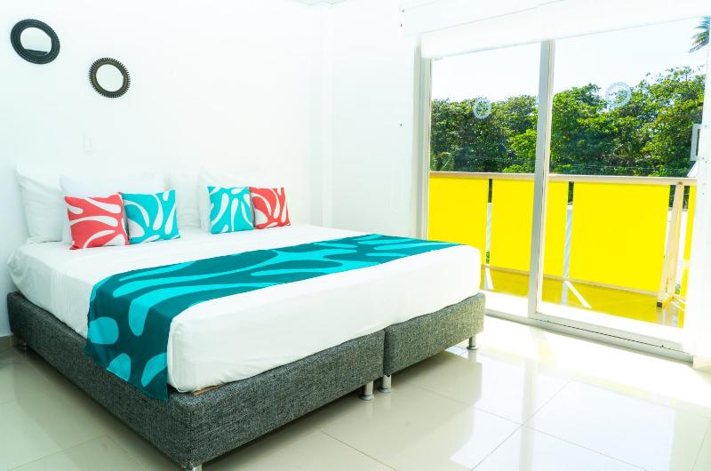 Hotel Caribbean Coral - image 36