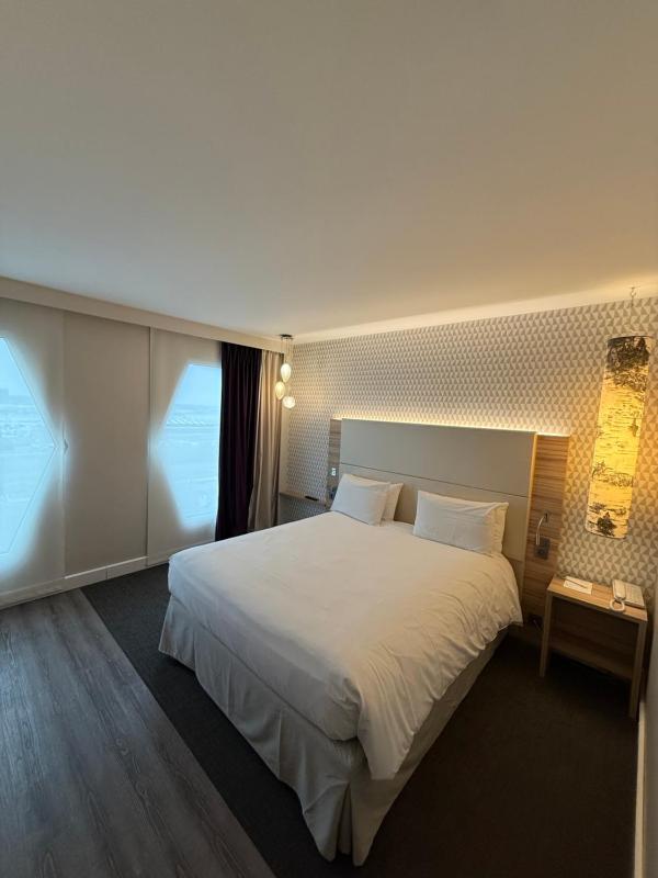 Superior Double Room image 4