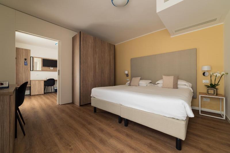 Hotel Excelsior - image 35