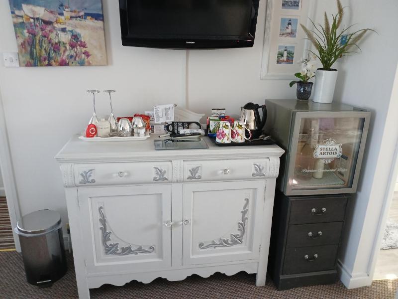 Family Double Room image 2