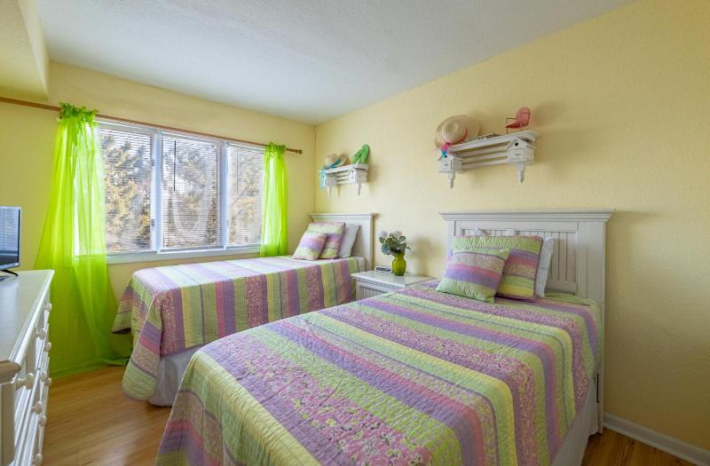 Seas The Day - Corolla Sea Loft Village Condo 65 Yards to Beach Pool Tennis - image 24
