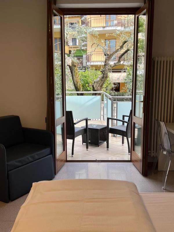 Triple Room with Mountain View image 3