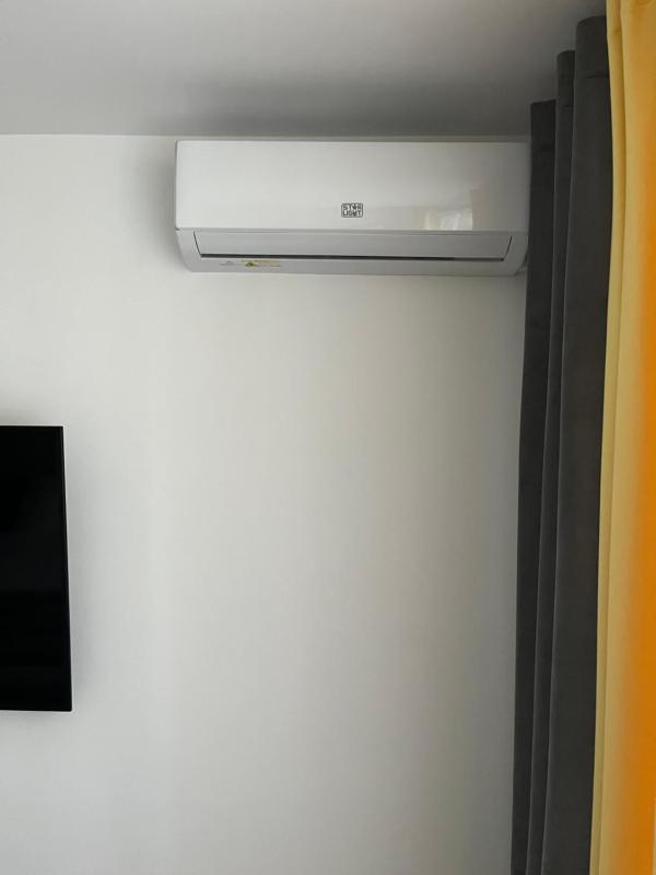 Luxury Apartment - image 19