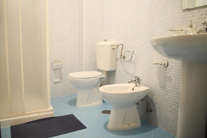 Two-Bedroom Apartment with Sea View image 2