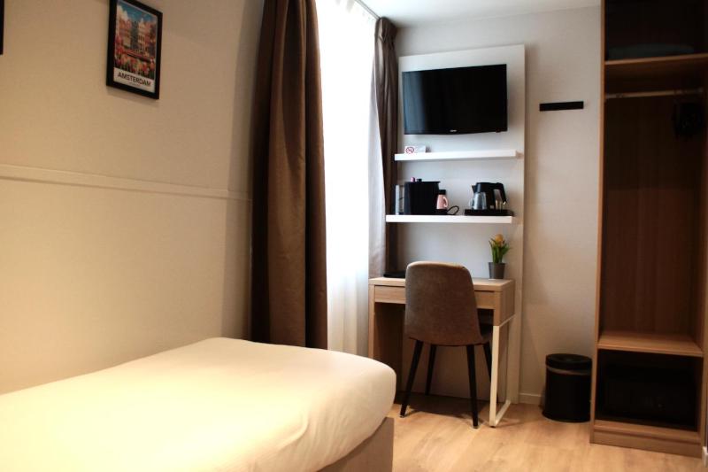 Superior Single Room image 2