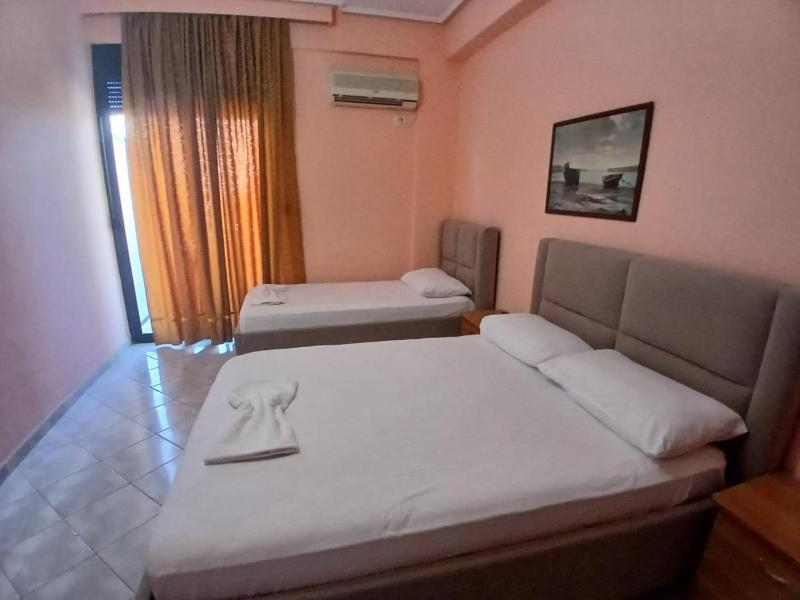 Triple Room image 1