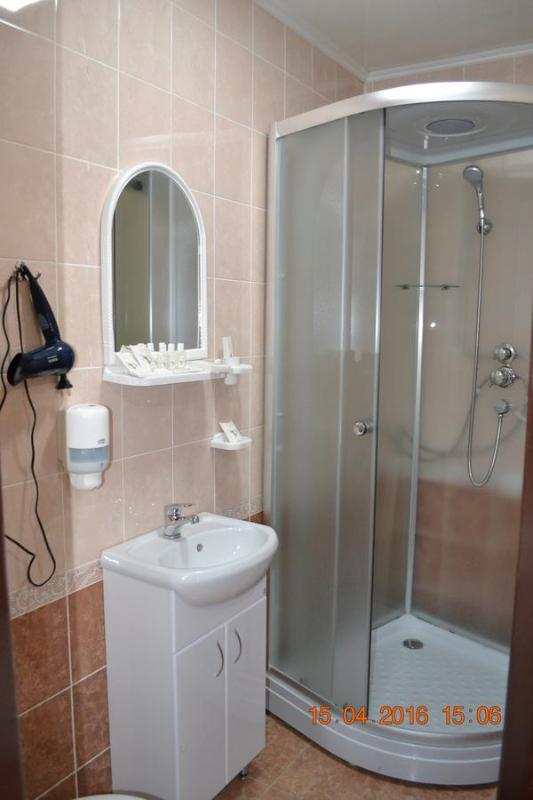 One-Bedroom Suite image 1