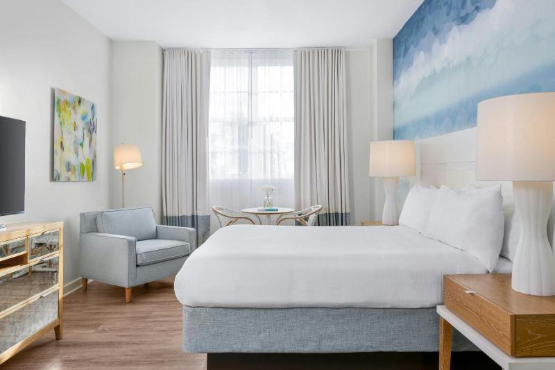 Two-Bedroom Suite image 4
