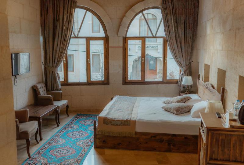 Superior Double Room image 1