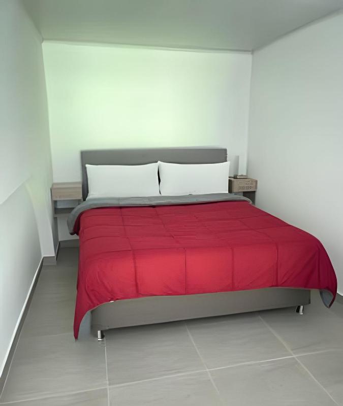 (304A) Apartaestudio Duplex en Granada - image 6