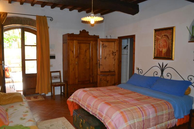 Double Room image 1