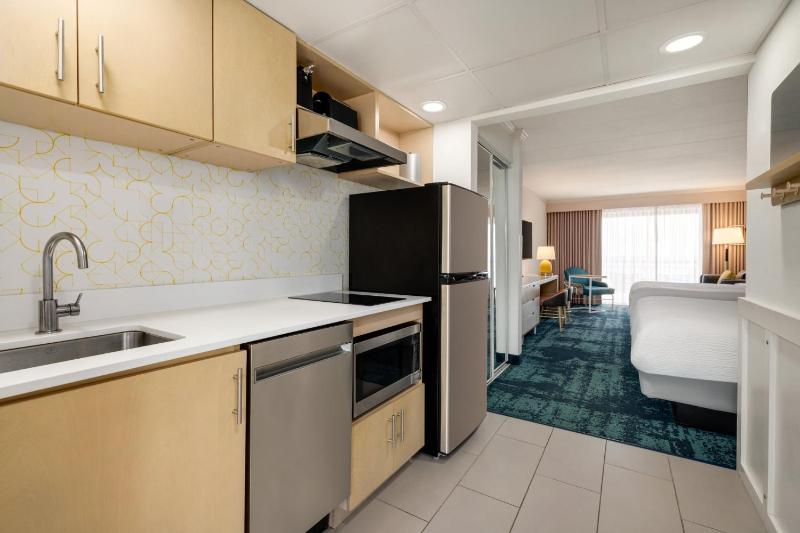 Suite with Two Beds - Non-Smoking image 4